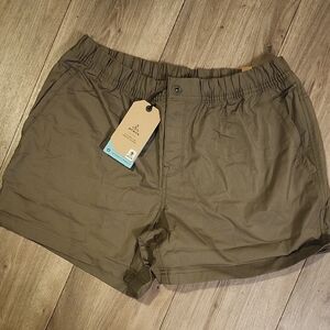 Prana Olive Women's High-Waist Elastic Shorts